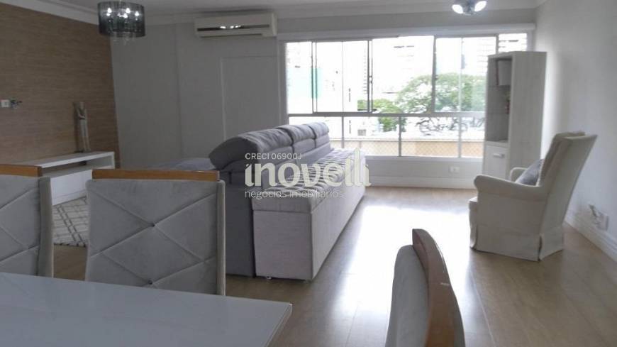 Foto 4 de Apartamento com 4 Quartos à venda, 193m² em Zona 03, Maringá