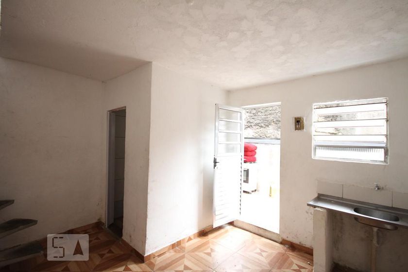 Foto 2 de Casa com 1 Quarto para alugar, 32m² em Vila das Mercês, São Paulo