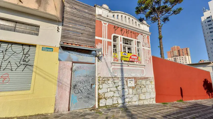 Foto 1 de Casa com 3 Quartos à venda, 344m² em Centro, Curitiba