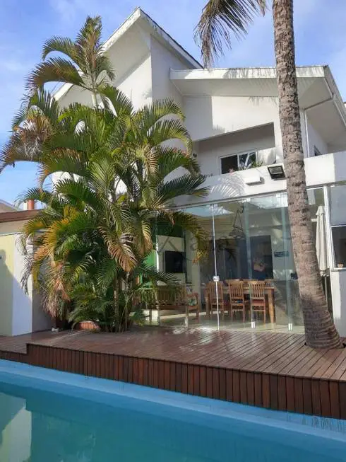 Foto 1 de Casa de Condomínio com 3 Quartos para alugar, 420m² em Jardim das Colinas, São José dos Campos