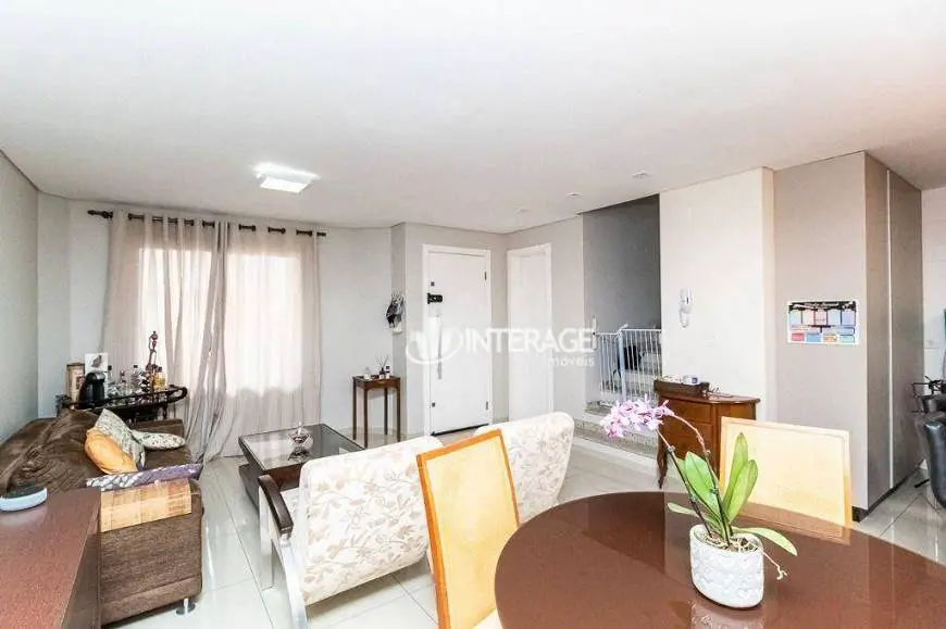 Foto 2 de Casa de Condomínio com 4 Quartos à venda, 173m² em São Braz, Curitiba