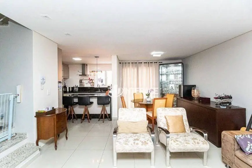 Foto 3 de Casa de Condomínio com 4 Quartos à venda, 173m² em São Braz, Curitiba
