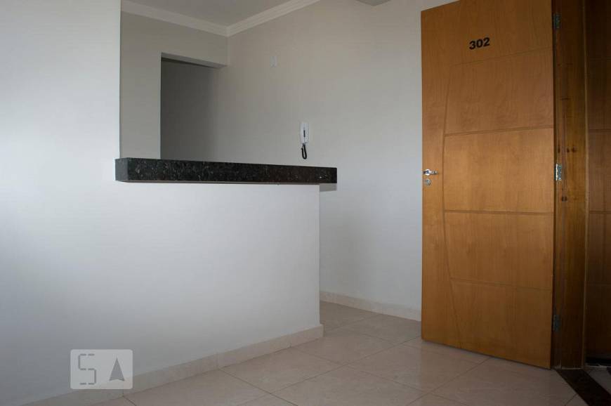 Foto 4 de Cobertura com 2 Quartos para alugar, 60m² em Segismundo Pereira, Uberlândia