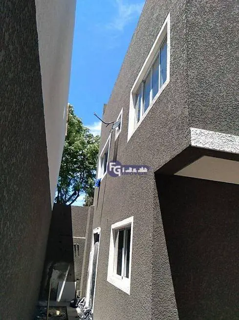 Foto 3 de Sobrado com 3 Quartos à venda, 118m² em Uberaba, Curitiba