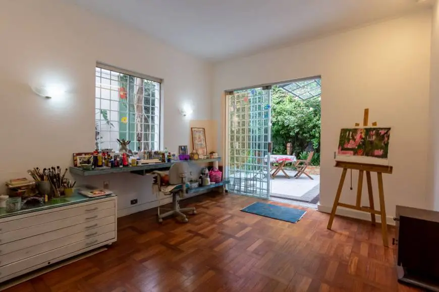 Foto 3 de Sobrado com 4 Quartos para venda ou aluguel, 350m² em Jardim Paulistano, São Paulo