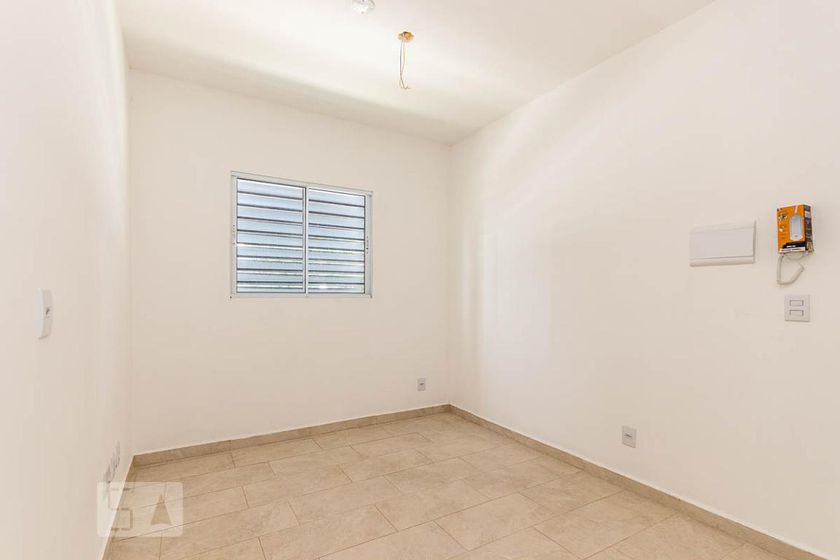 Foto 1 de Apartamento com 1 Quarto à venda, 32m² em Vila Guilhermina, São Paulo