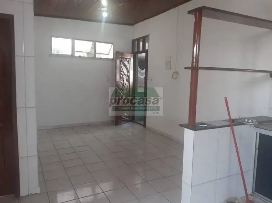 Foto 3 de Apartamento com 2 Quartos para alugar, 65m² em Parque Dez de Novembro, Manaus