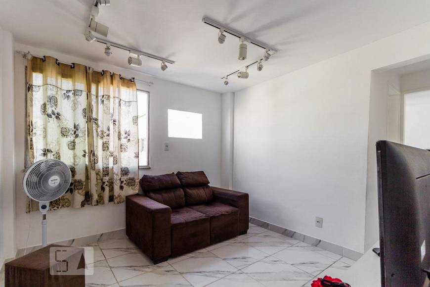 Foto 1 de Apartamento com 2 Quartos à venda, 42m² em Portuguesa, Rio de Janeiro