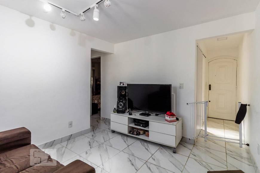 Foto 2 de Apartamento com 2 Quartos à venda, 42m² em Portuguesa, Rio de Janeiro