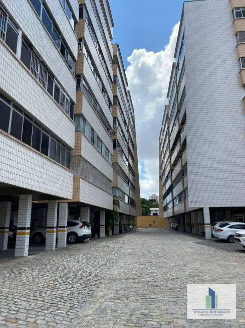 Foto 2 de Apartamento com 3 Quartos à venda, 113m² em Benfica, Fortaleza