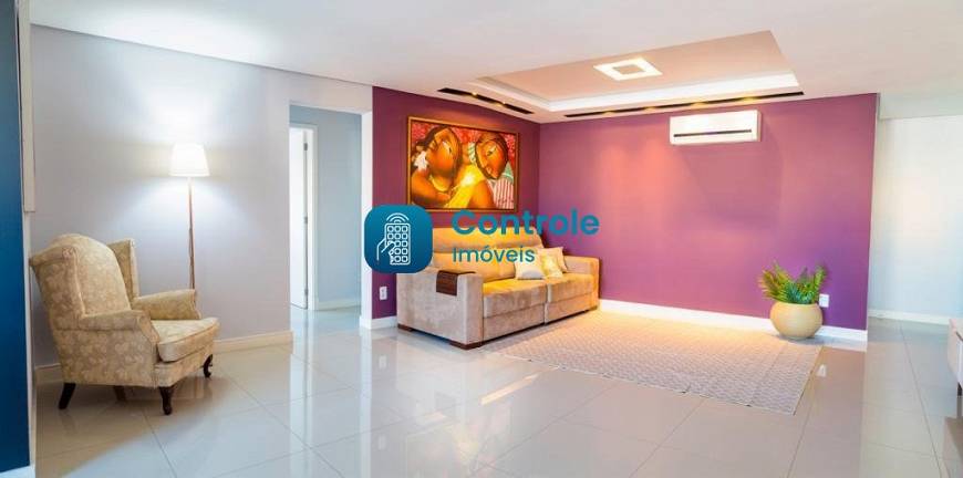 Foto 4 de Apartamento com 3 Quartos à venda, 99m² em Canto, Florianópolis