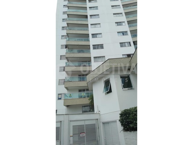 Foto 3 de Apartamento com 3 Quartos para alugar, 170m² em Copacabana, Uberlândia