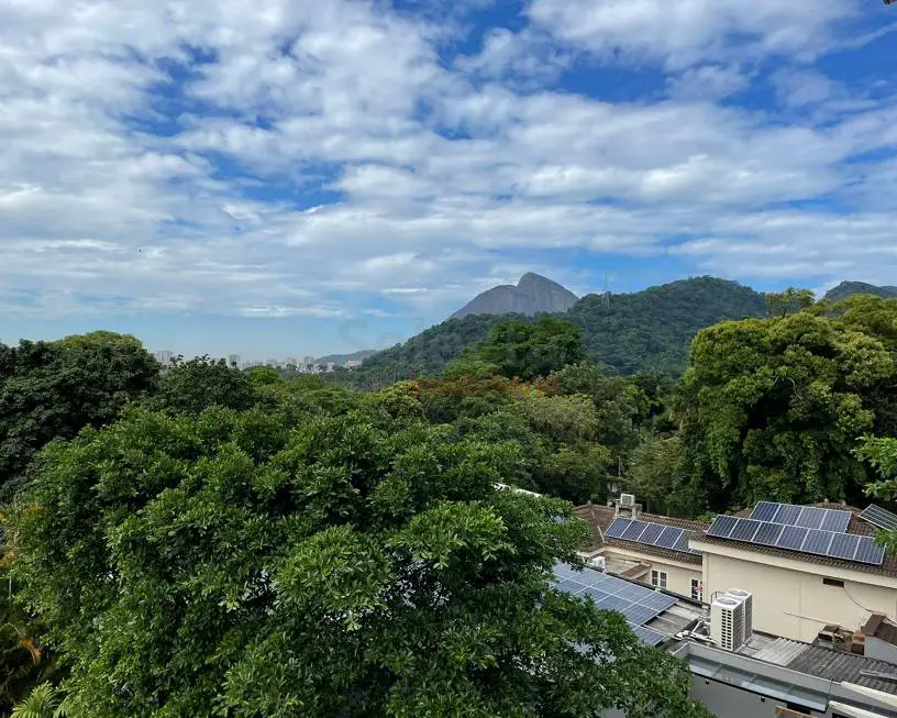 Foto 4 de Apartamento com 3 Quartos para alugar, 90m² em Jardim Botânico, Rio de Janeiro
