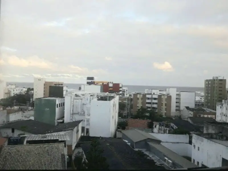 Foto 3 de Apartamento com 3 Quartos para alugar, 142m² em Pituba, Salvador