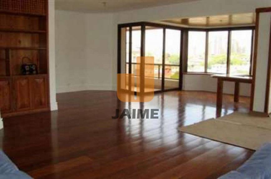 Foto 1 de Apartamento com 3 Quartos à venda, 420m² em Sumarezinho, São Paulo