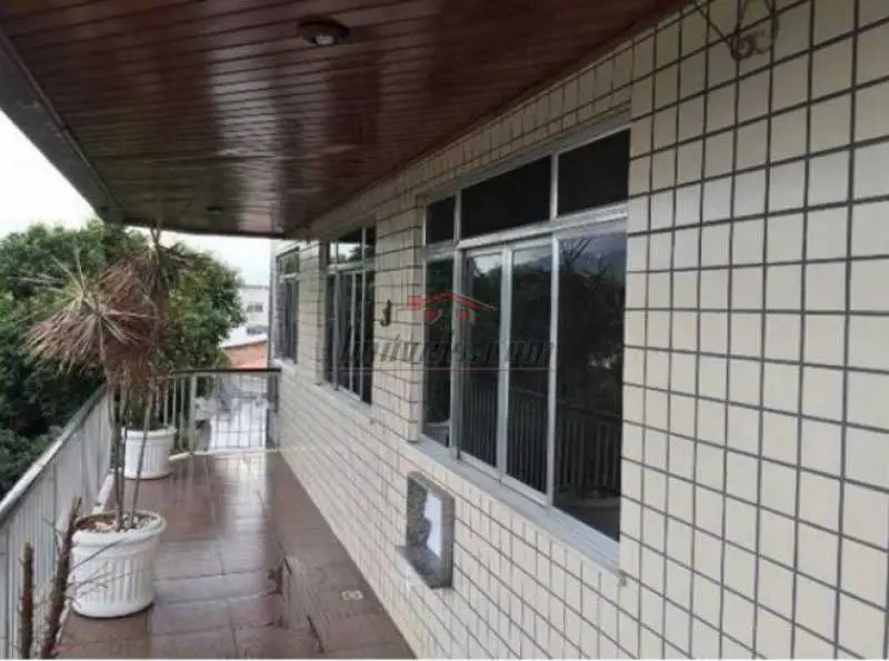 Foto 3 de Apartamento com 3 Quartos à venda, 128m² em  Vila Valqueire, Rio de Janeiro