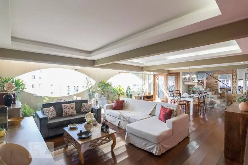 Foto 1 de Apartamento com 4 Quartos para alugar, 240m² em Jardim, Santo André
