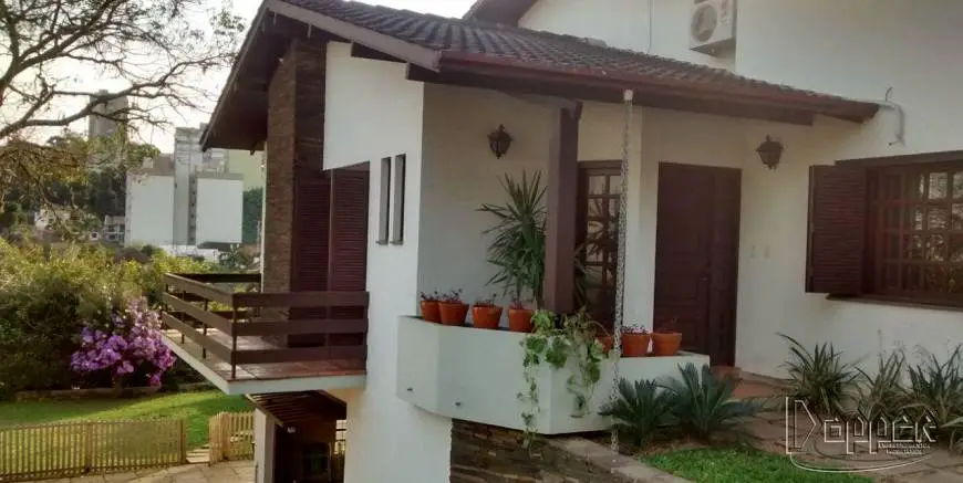 Foto 1 de Casa com 2 Quartos à venda, 470m² em Guarani, Novo Hamburgo