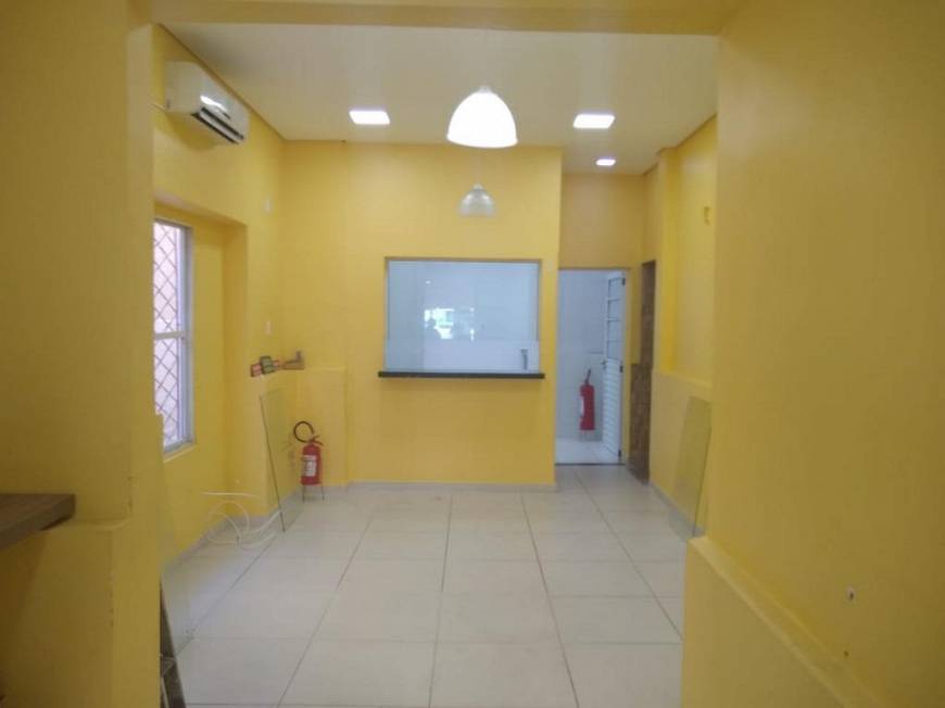 Foto 1 de Casa com 3 Quartos para alugar, 156m² em Campo Grande, Santos