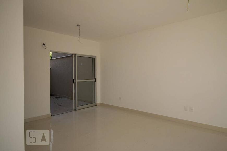 Foto 4 de Casa com 4 Quartos para alugar, 139m² em Freguesia, Rio de Janeiro