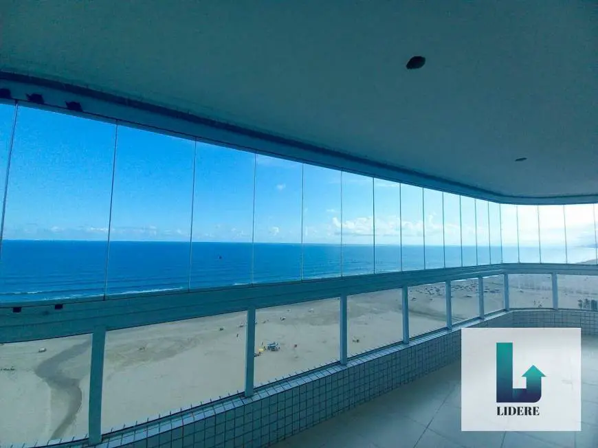 Foto 2 de Cobertura com 4 Quartos à venda, 290m² em Vila Guilhermina, Praia Grande