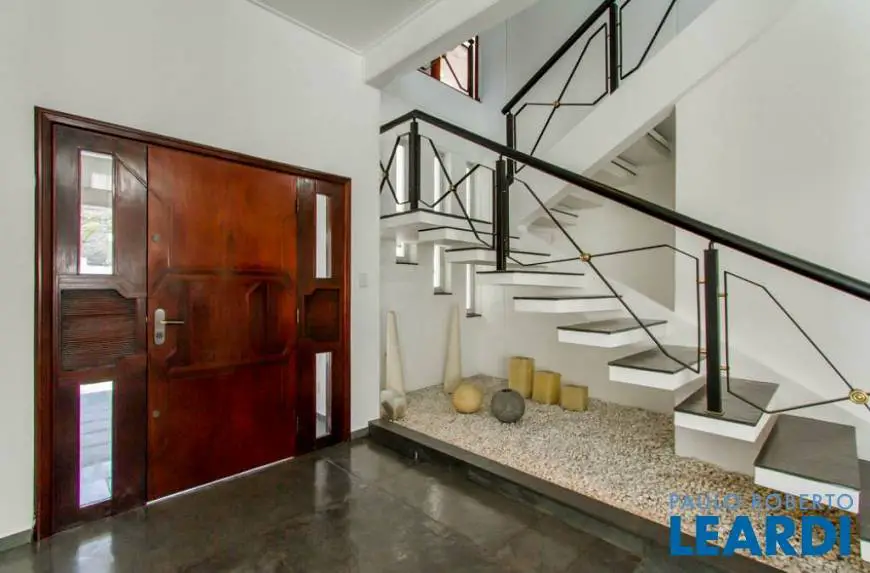 Foto 1 de Sobrado com 4 Quartos para alugar, 455m² em Pinheiros, São Paulo
