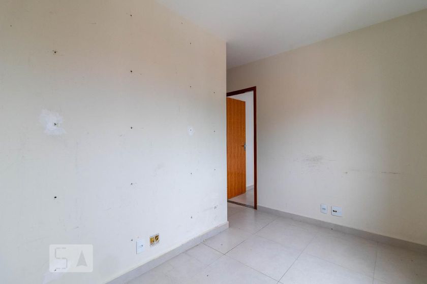 Foto 1 de Apartamento com 1 Quarto para alugar, 30m² em Água Fria, São Paulo