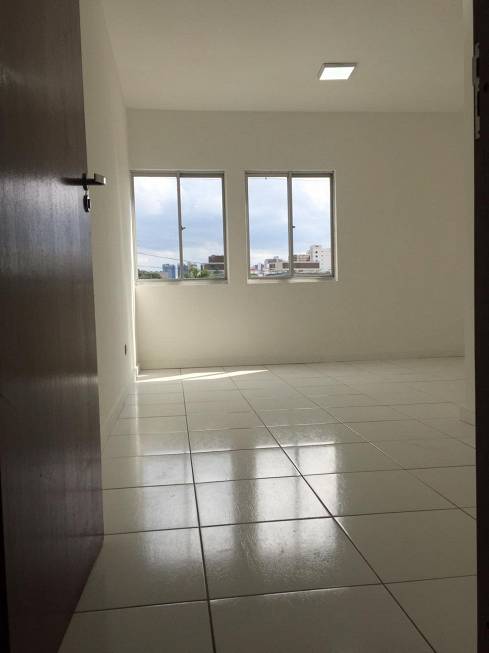 Foto 2 de Apartamento com 1 Quarto para alugar, 23m² em Bacacheri, Curitiba