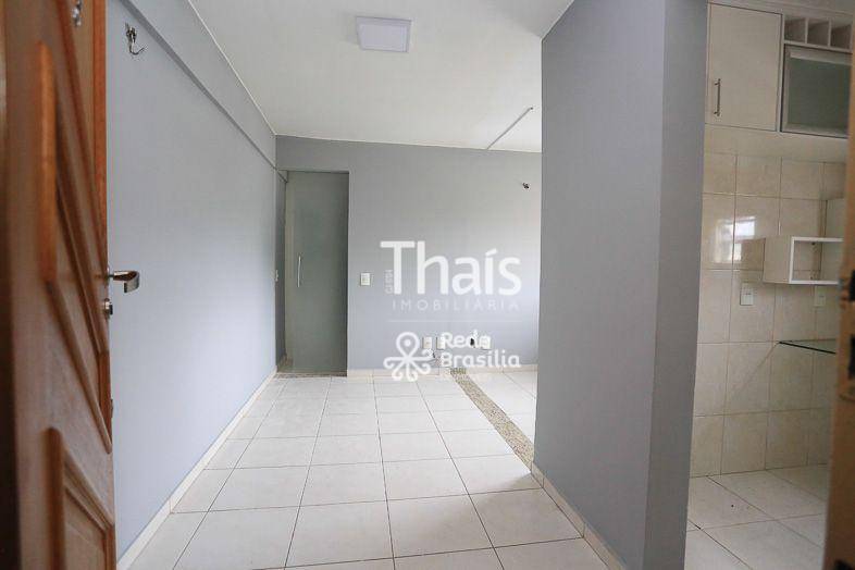 Foto 1 de Apartamento com 1 Quarto para alugar, 40m² em Quadras Econômicas Lúcio Costa, Guará