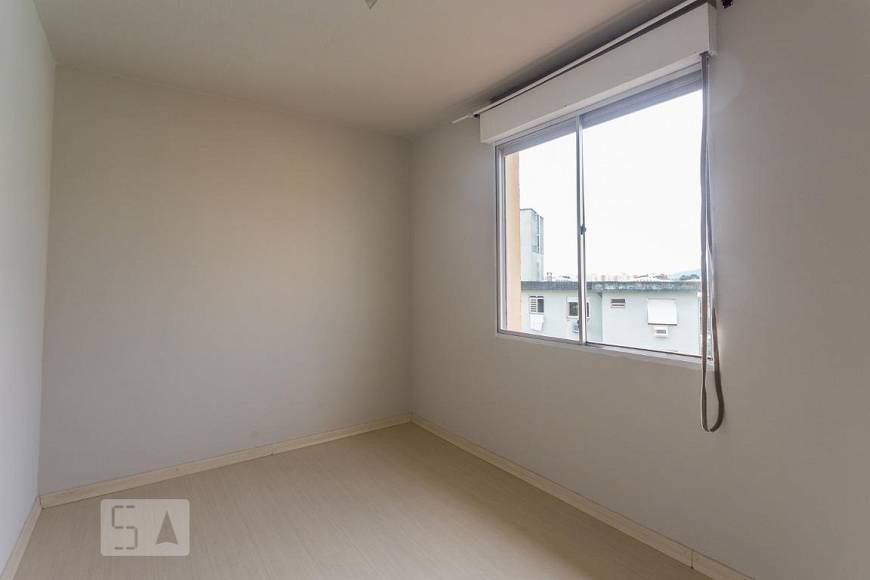 Foto 3 de Apartamento com 1 Quarto para alugar, 48m² em Santo Antônio, Porto Alegre