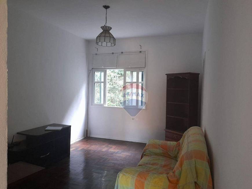 Foto 1 de Apartamento com 2 Quartos para alugar, 46m² em Itaipava, Petrópolis
