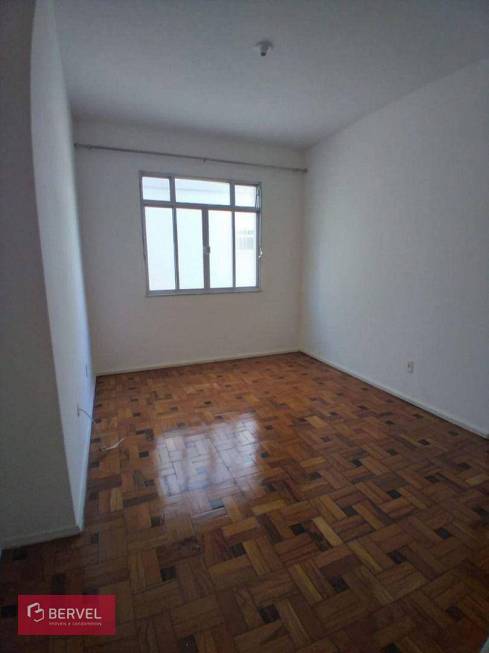 Foto 4 de Apartamento com 2 Quartos para alugar, 52m² em Tijuca, Rio de Janeiro