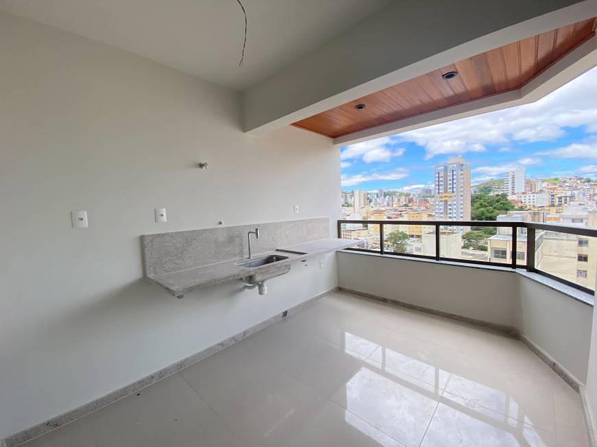 Foto 1 de Apartamento com 3 Quartos à venda, 100m² em São Mateus, Juiz de Fora
