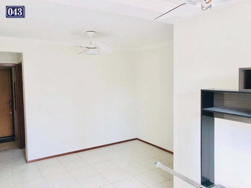 Foto 2 de Apartamento com 3 Quartos para alugar, 70m² em Vila Larsen 1, Londrina