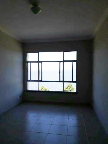 Foto 2 de Apartamento com 4 Quartos à venda, 100m² em Centro, Araruama