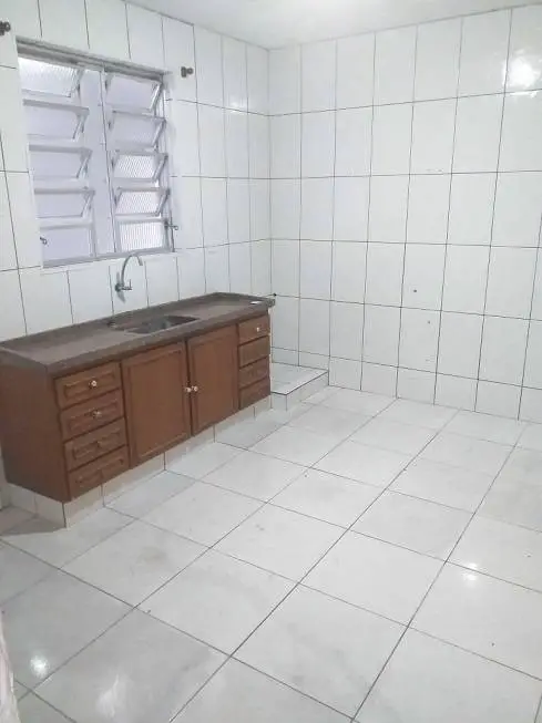 Foto 1 de Casa com 1 Quarto para alugar, 45m² em Parque São Rafael, São Paulo