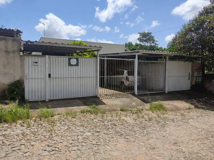 Foto 3 de Casa com 2 Quartos à venda, 60m² em Francelinos, Juatuba