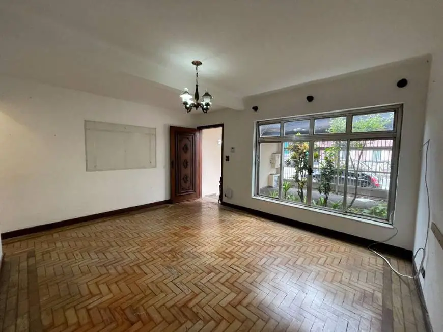 Foto 1 de Casa com 3 Quartos à venda, 140m² em Cambuci, São Paulo