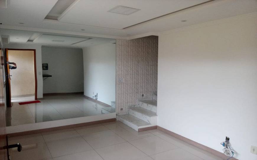 Foto 2 de Casa de Condomínio com 2 Quartos para alugar, 65m² em Vila Matilde, São Paulo