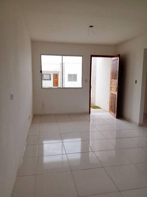 Foto 2 de Casa de Condomínio com 3 Quartos à venda, 49m² em São Marcos, São José dos Pinhais