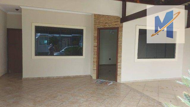 Foto 2 de Casa de Condomínio com 4 Quartos para alugar, 199m² em Glória, Macaé