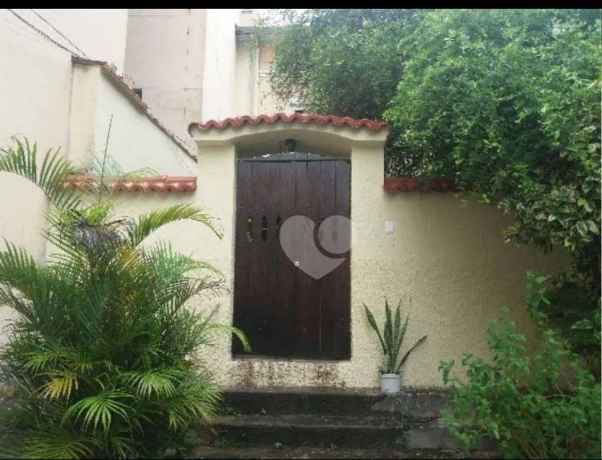 Foto 1 de Casa de Condomínio com 5 Quartos à venda, 200m² em Santa Teresa, Rio de Janeiro
