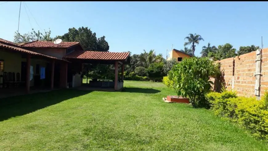 Foto 3 de Chácara com 2 Quartos à venda, 100m² em Jardim Angelo Forner, Engenheiro Coelho