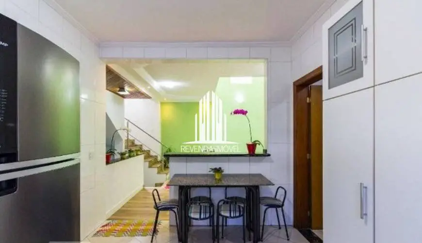 Foto 2 de Sobrado com 5 Quartos à venda, 330m² em Vila Bruna, São Paulo