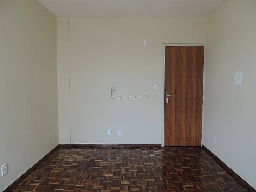 Foto 3 de Apartamento com 1 Quarto para alugar, 45m² em Centro, Juiz de Fora