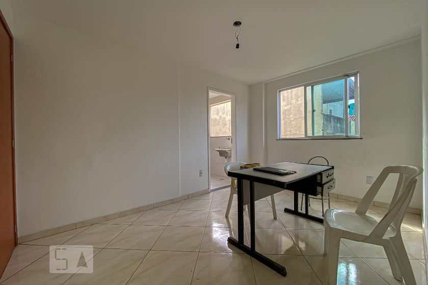Foto 4 de Apartamento com 1 Quarto para alugar, 36m² em Cordovil, Rio de Janeiro