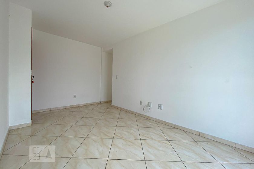 Foto 4 de Apartamento com 1 Quarto para alugar, 51m² em Cordovil, Rio de Janeiro