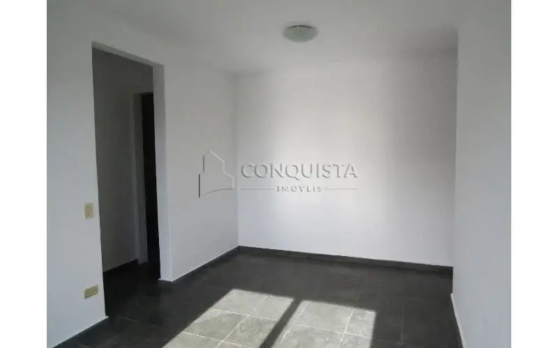 Foto 2 de Apartamento com 2 Quartos para venda ou aluguel, 48m² em Jardim Vergueiro, São Paulo