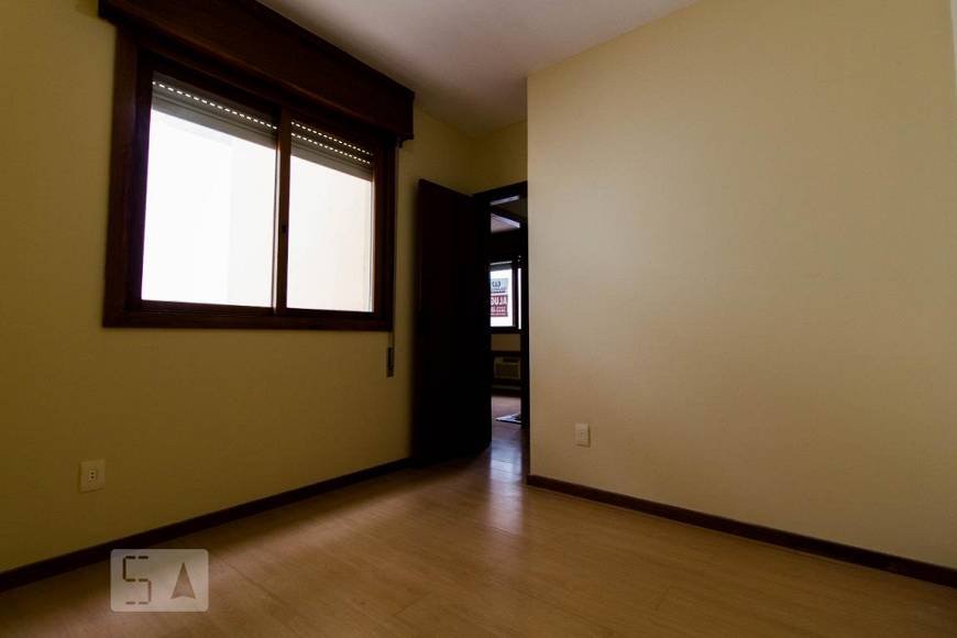 Foto 4 de Apartamento com 2 Quartos para alugar, 53m² em Petrópolis, Porto Alegre