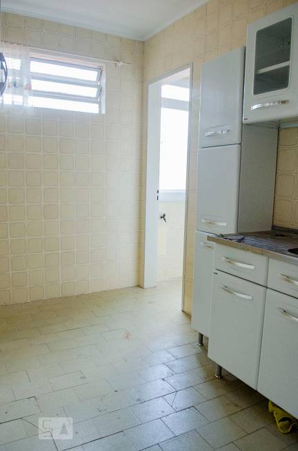 Foto 2 de Apartamento com 2 Quartos para alugar, 64m² em Petrópolis, Porto Alegre